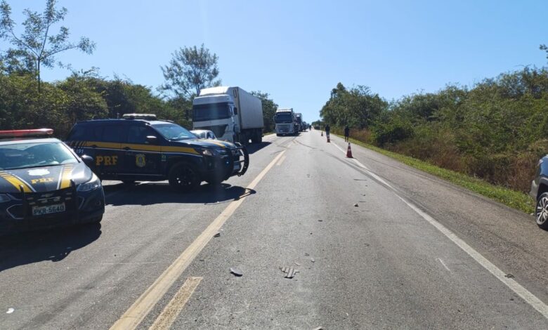 Photo of Região: Acidente com carretas deixa feridos na BR-116