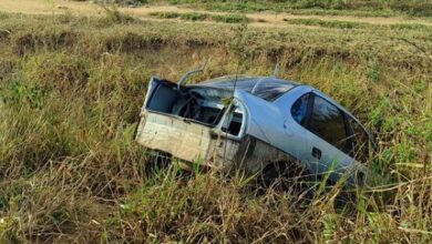 Photo of Conquista: Polícia encontra carro roubado abandonado em matagal
