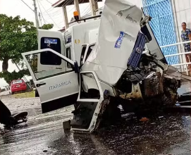 Photo of Vereador preso às ferragens em acidente com ambulância