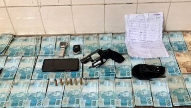 Photo of Região: Homem armado é preso com mais de 47 mil reais