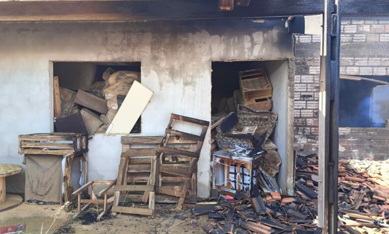 Photo of Conquista: Bombeiros apagam incêndio e resgatam cadeirante