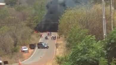 Photo of Vídeo: Acidente e fogo em carreta na região