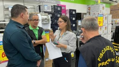 Photo of Conquista: Procon realiza ação educativa com lojistas na semana da Black Friday