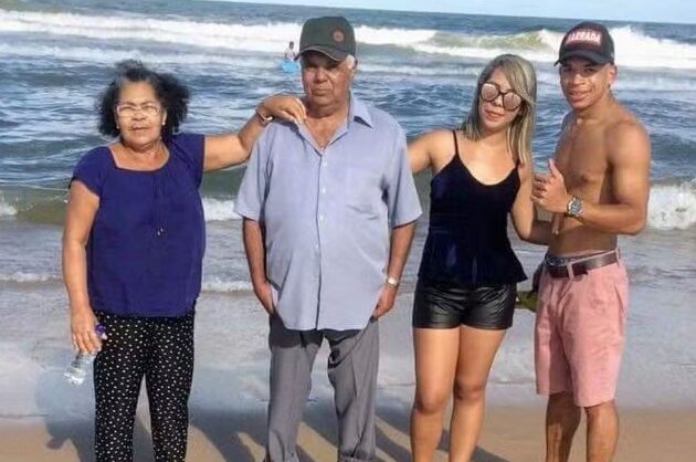 Photo of Tragédia: Quatro pessoas da mesma família morrem em grave acidente