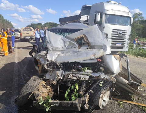 Photo of Região: Uma pessoa morre e quatro ficam feridas na estrada